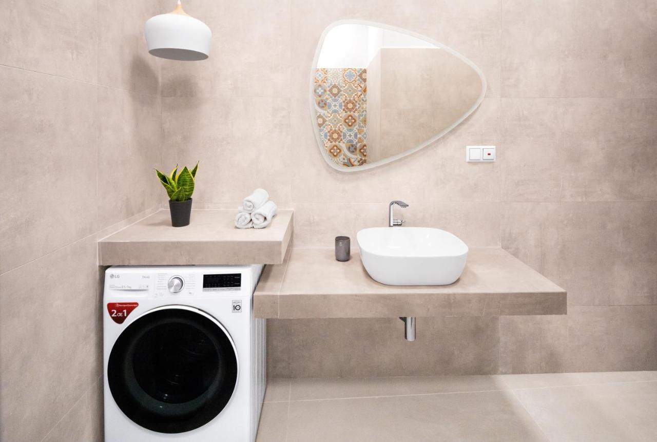 Andos Cozy & Luxury Upgraded Apartments Atenas Exterior foto
